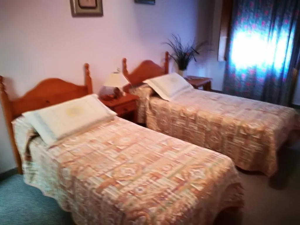 Pension La Sierra Cortes de la Frontera Espanha
